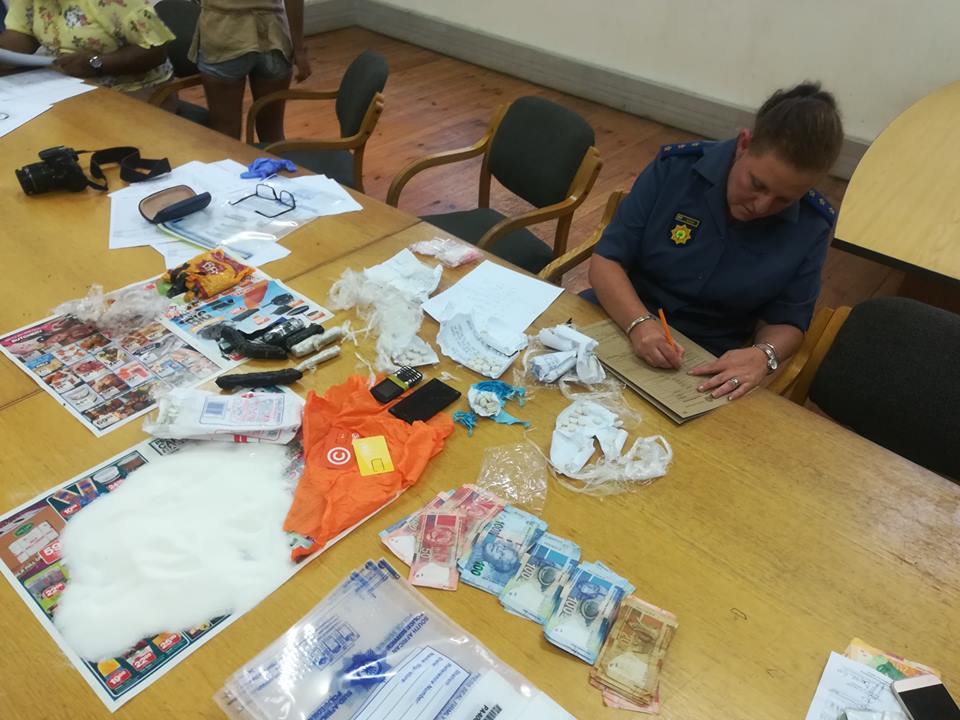Two suspects arrested with drugs in front of Muizenberg police station