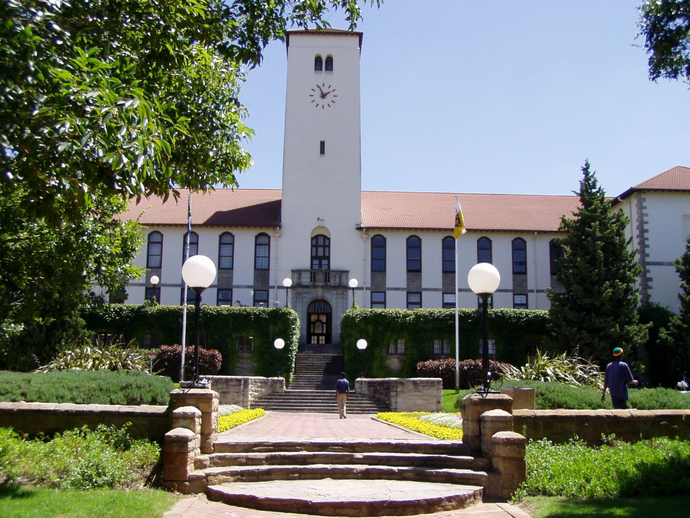 No plans to closure Rhodes University due to water crisis