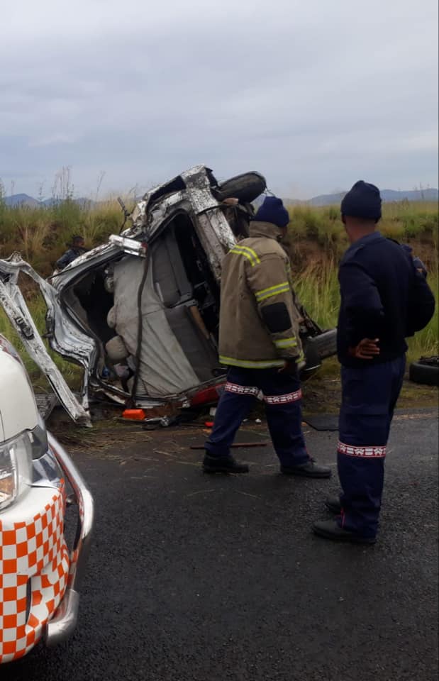 Several injured in Taxi crash on the R26 between Bethlehem and Fouriesburg.