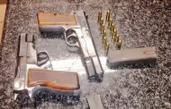 Conspiracy to rob, police arrest six suspects and recover two unlicensed firearms