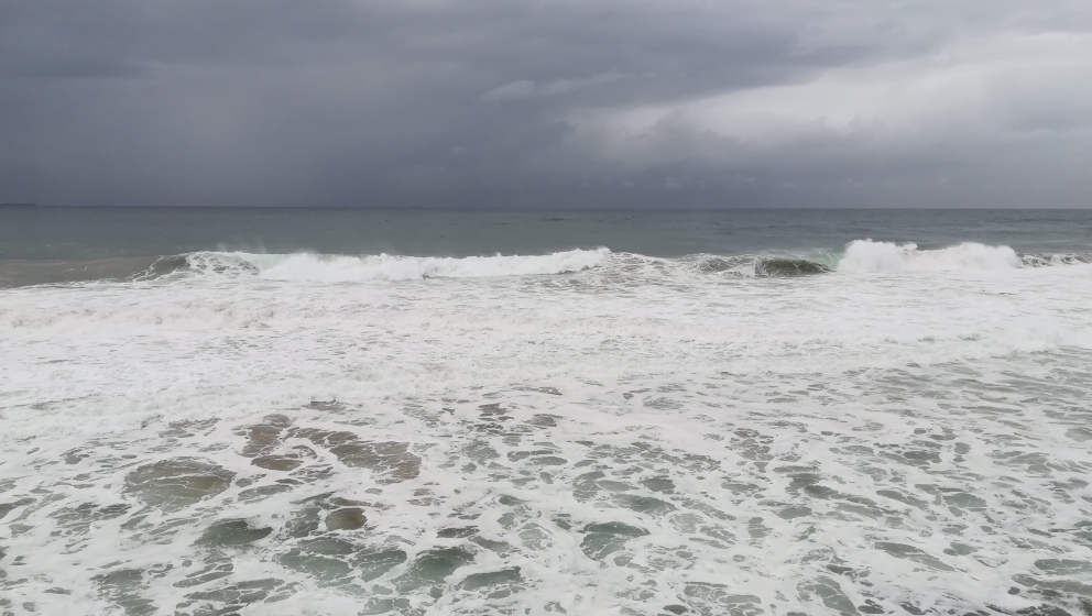 Durban: Two rescued from water by local Doctor at a non swimming beach in La Lucia, Durban.