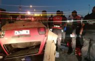 Driver injured in vehicle rollover after crash on the R102, Verulam