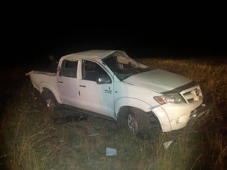 Fatal rollover crash on the Meadows gravel road about 30km outside Bloemfontein