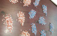 Five suspects arrested for possession of drugs and interfering with police officers