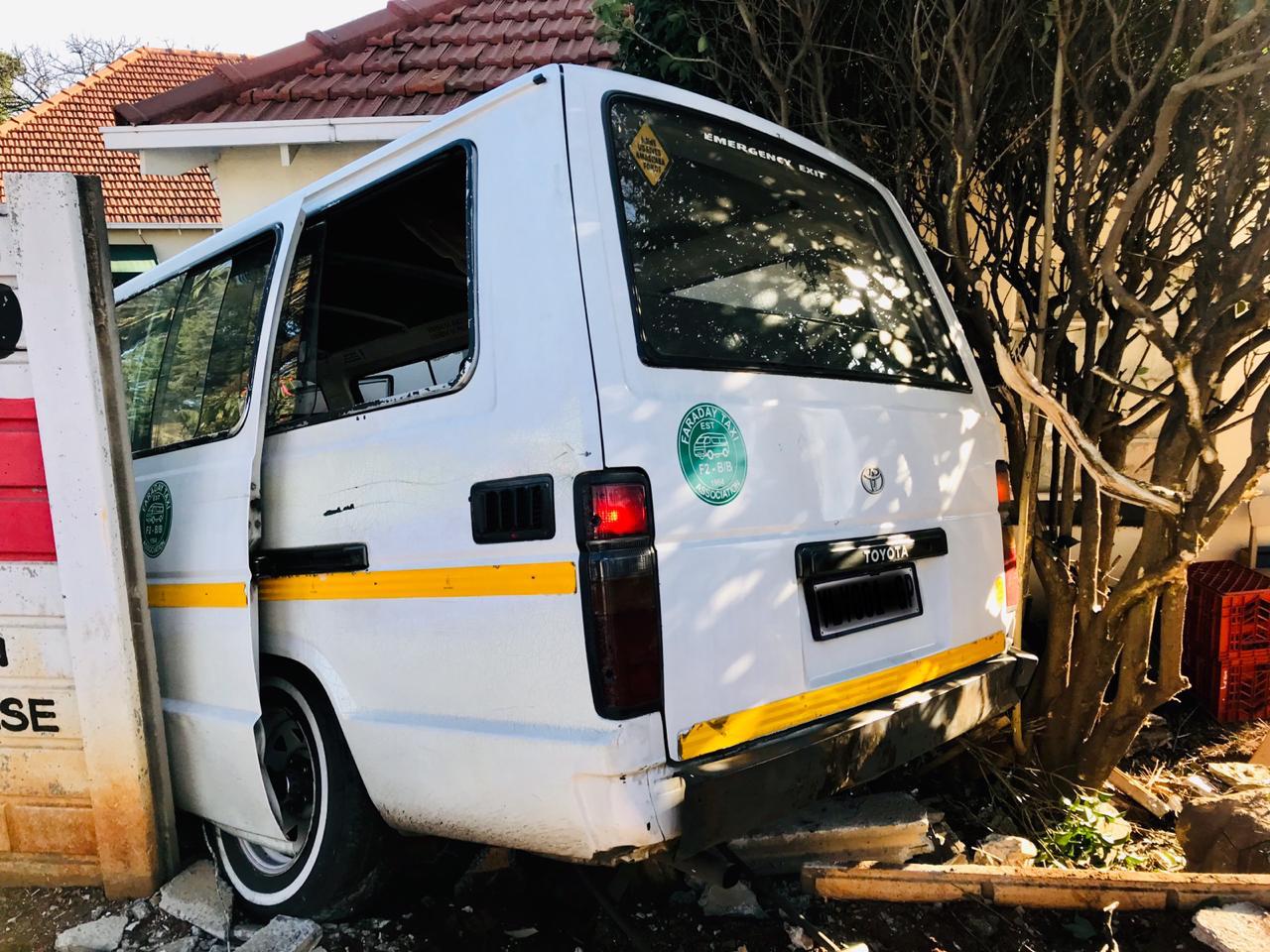 Multiple injured in a taxi collision in Northcliff