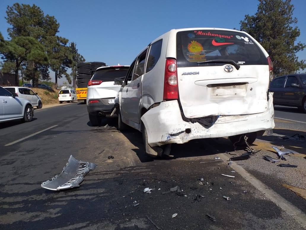 Fortunate escape from injury after multiple vehicle crash in Fourways