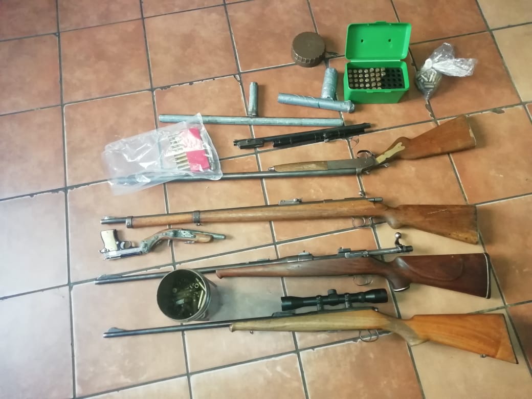 Suspects remanded in custody for murder and another for possession of a firearm without a licence