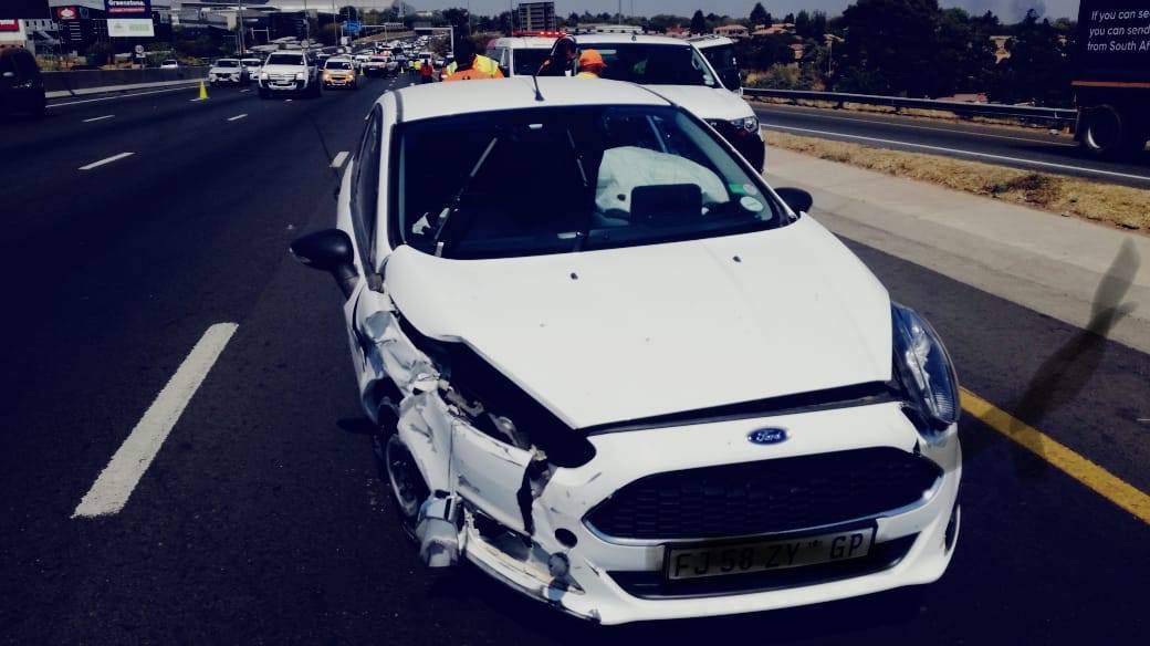 One person injured in road crash on the N3 North before London Road, Alexandra