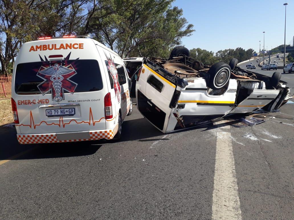 Several injured in taxi rollover in Sandton