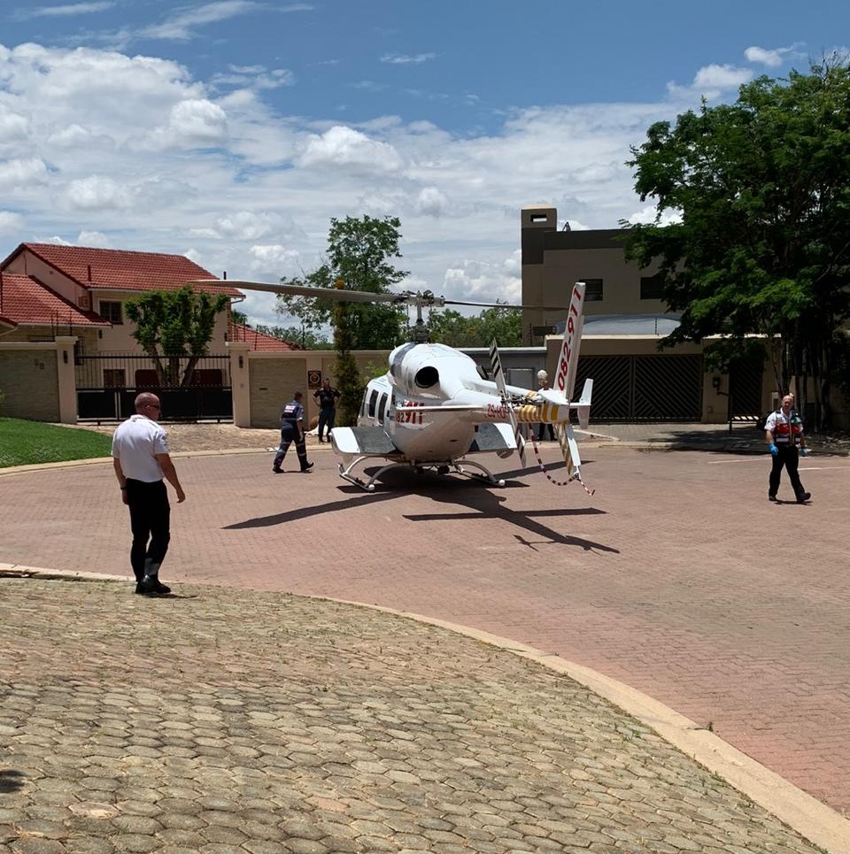 An armed reaction officer was shot and wounded in the head in Hurlingham