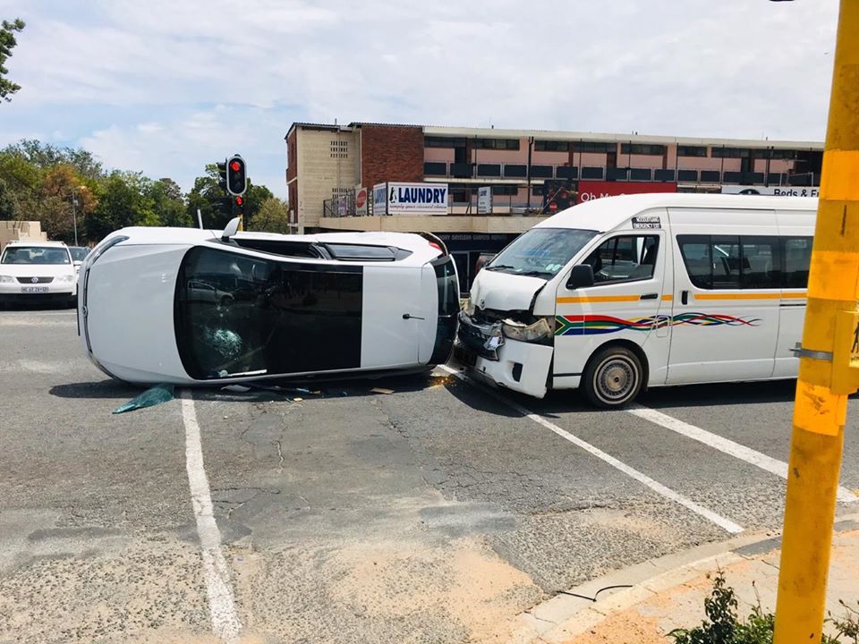 Three injured in a multi-vehicle in Randburg
