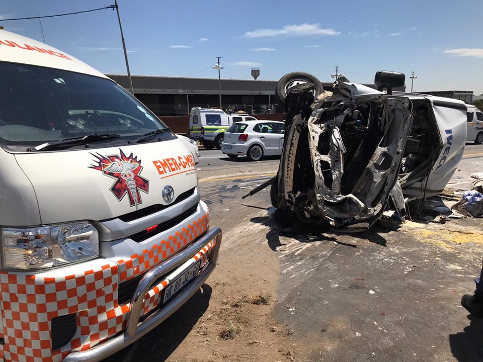 Three injured in a collision on the M2