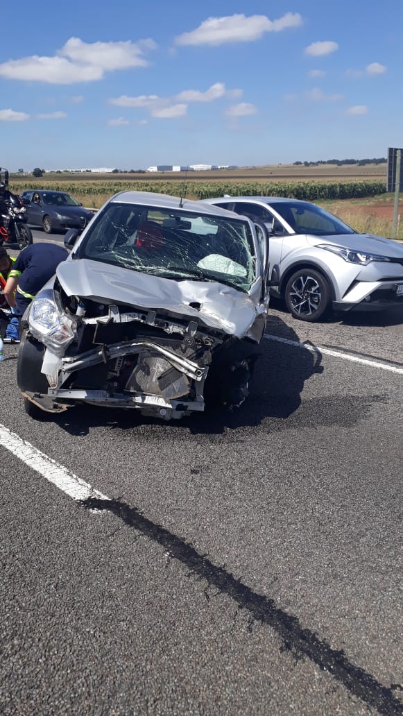 One injured in collision in Kempton Park