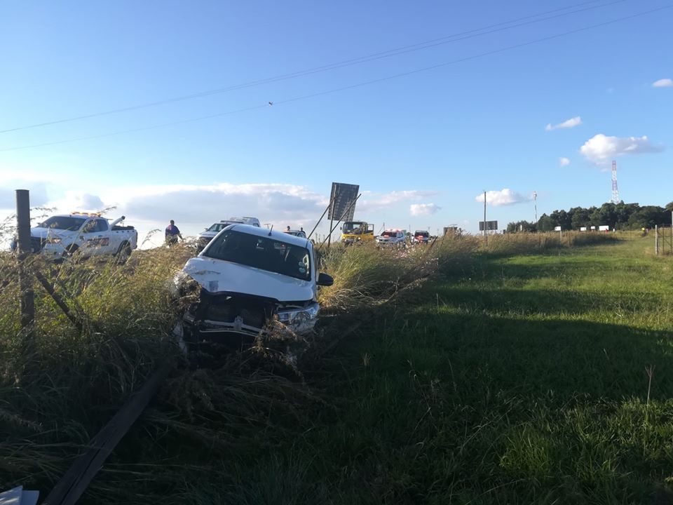 Two injured in a collision at an intersection in Pretoria East