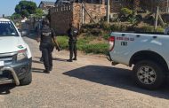 Armed Robber Flees With Carpets in Trenance Park, KZN
