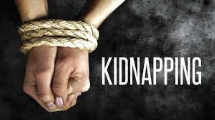 Kidnappers nabbed with newborn baby