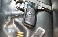 Cash robbery aborted and four men arrested