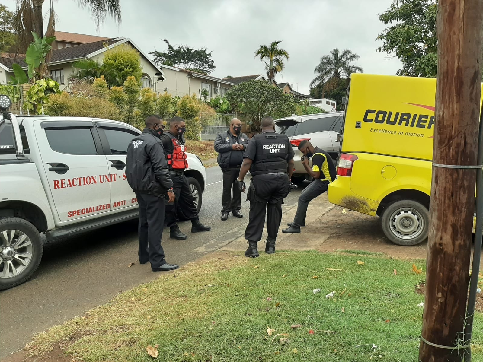 Courier company robbed in Brindhaven