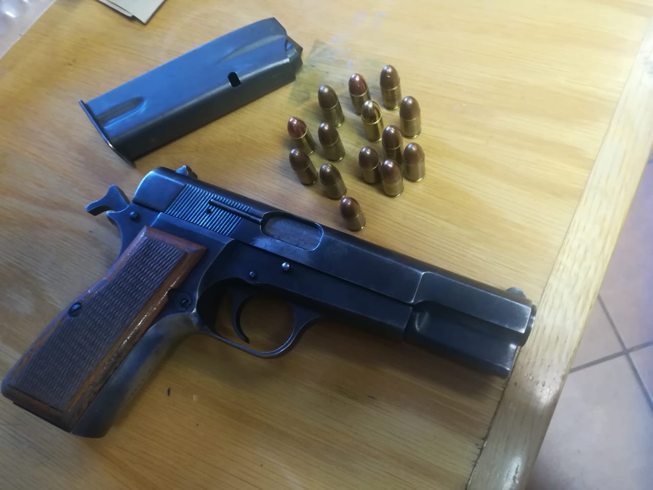 Police in Gauteng arrest over twenty suspects and recover 12 unlicensed firearms