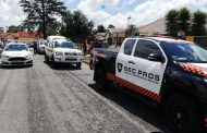 Two injured in a house robbery in Bonaero Park