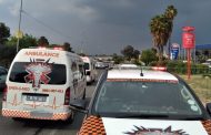 Three injured in a collision in Honeydew