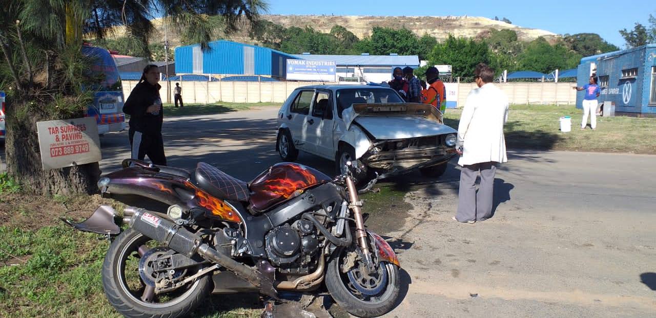 Two injured in a head-on collision between a motorcycle and vehicle in Bedfordview