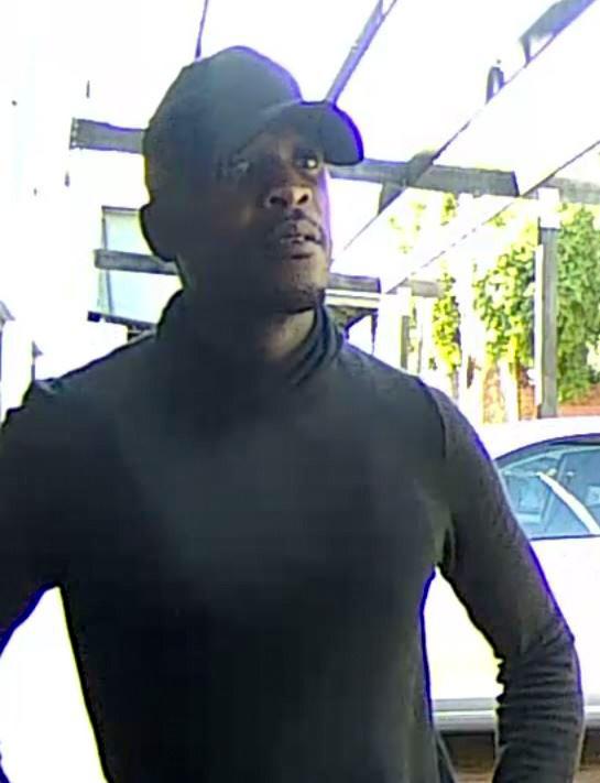 Suspect sought for business robbery in Cape Town