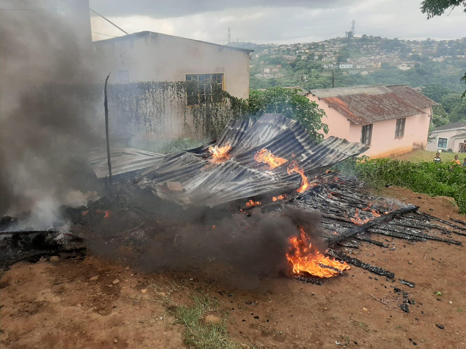 House structure destroyed in fire in Waterloo, KZN