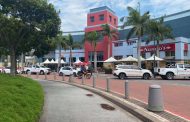 Shots fired during a jewelry store heist in Gateway Shopping Center
