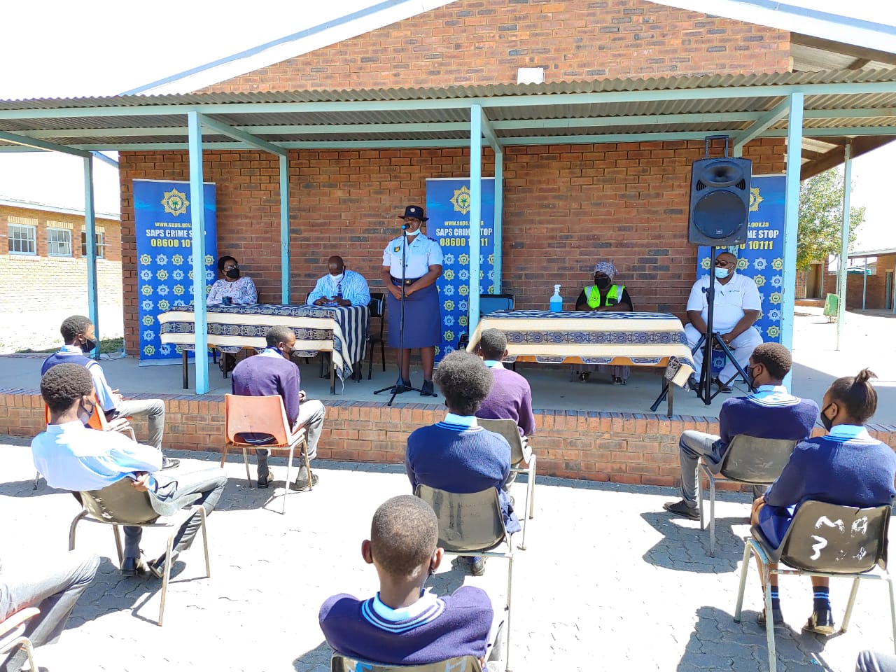 Eastern Cape SAPS back to school roadshow kick-starts in Chris Hani district
