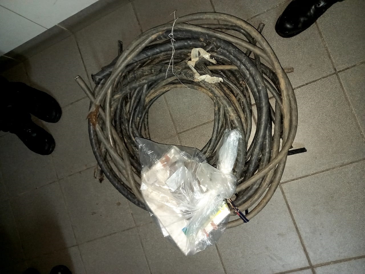 Thieves caught removing copper cable at railway line