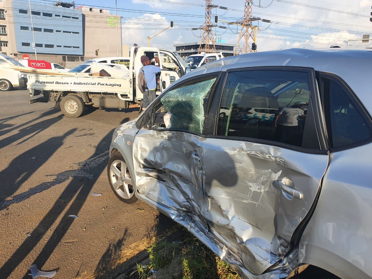 Road crash at an intersection in Isando
