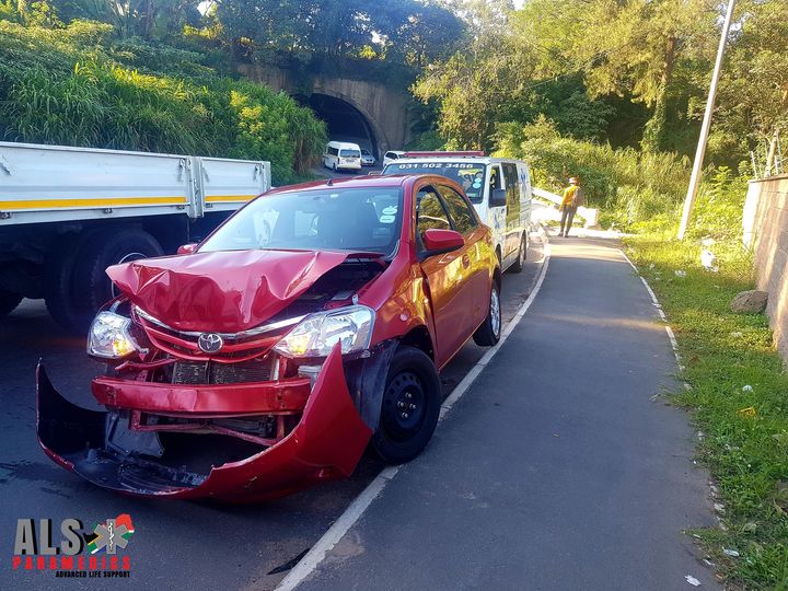 Two vehicles collide on Stapleton Road near Precast Cement in Pinetown.