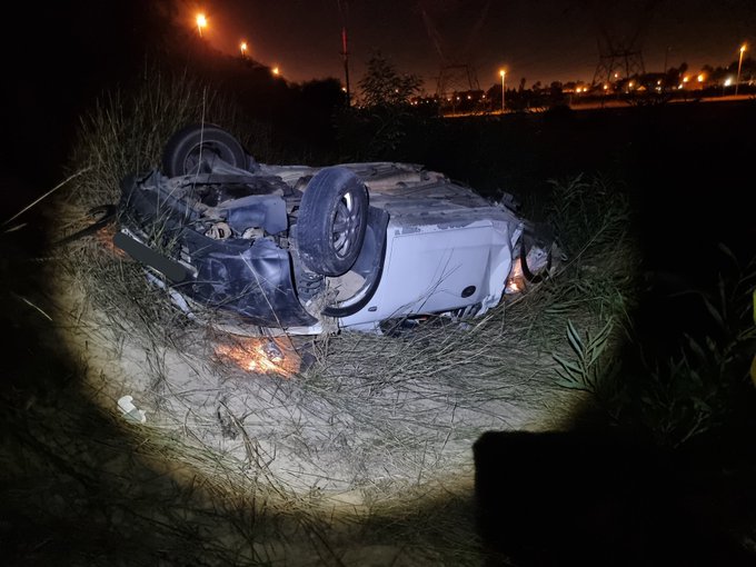 Two injured when vehicle rolls down embankment of Giel Basson Drive