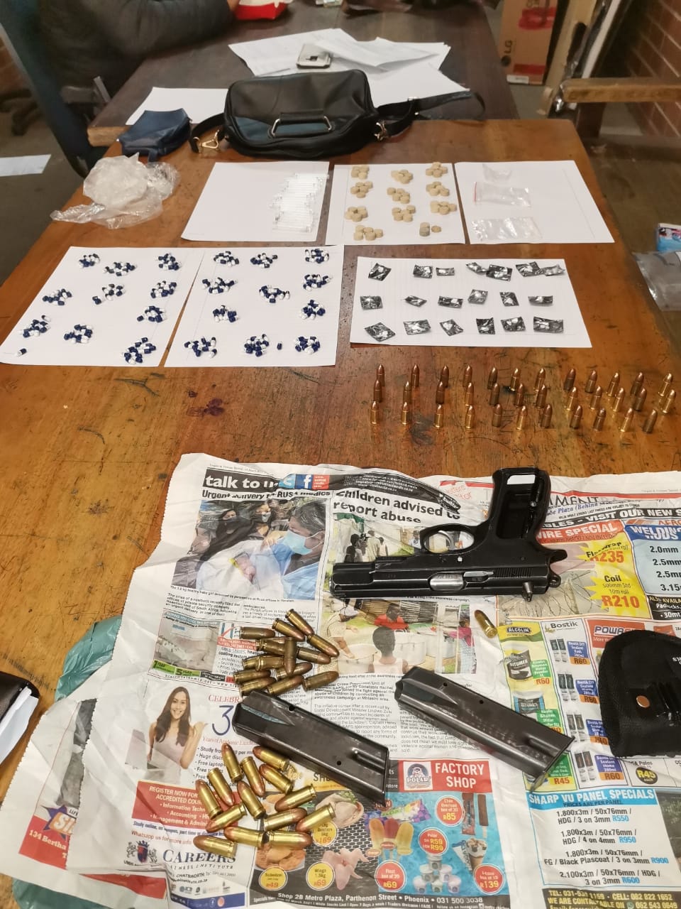 Alleged drug dealer in custody for possession of unlicensed firearm