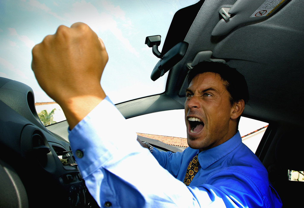 Tips for dealing with aggressive drivers