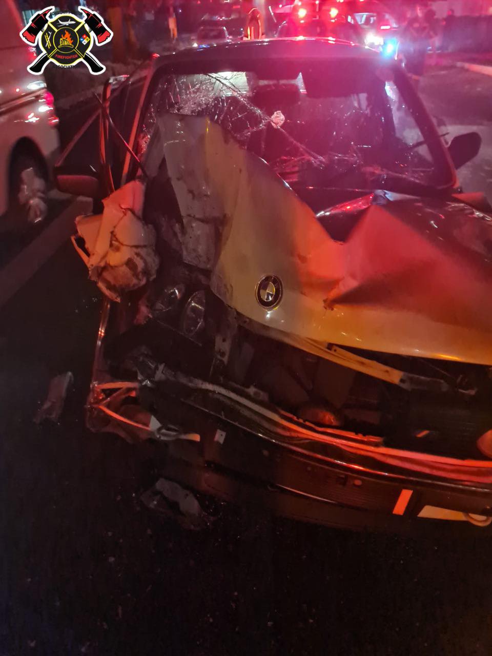 Taxi and passenger vehicle collide on Beyers Naude & Willow View