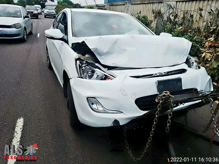 Two-vehicle collision on the M4