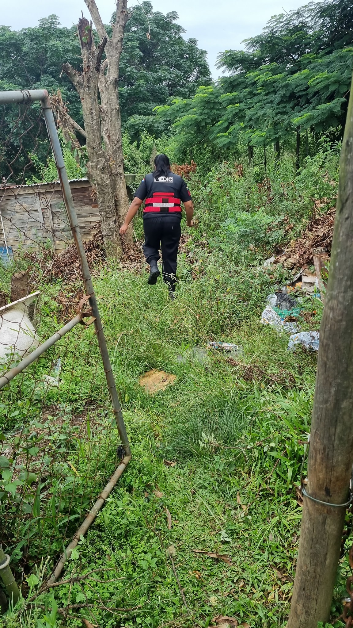 Blood filled dish found next to deceased in Redcliffe