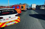 Pedestrian knocked over by taxi on Jakes Gerwel Drive, Goodwood