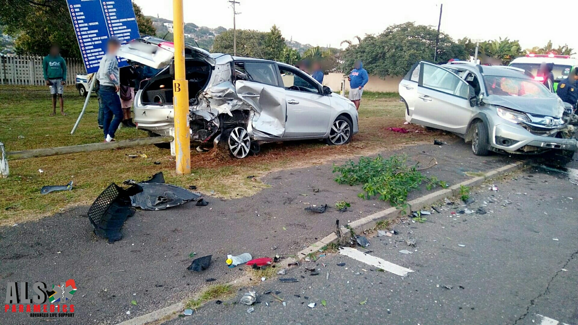 Three people injured in a collision on Tara Road and Parsons Road on the Bluff