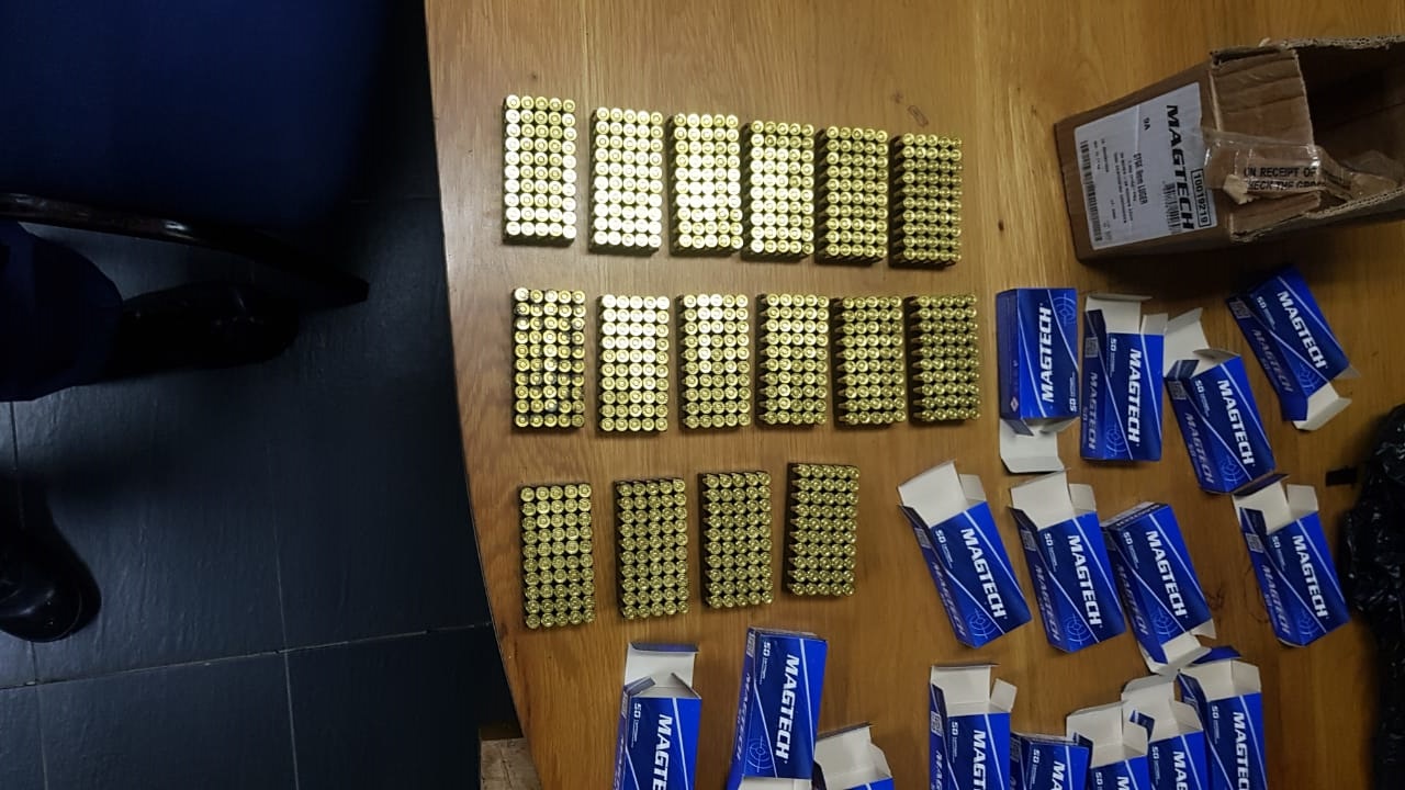 800 Rounds of ammunition seized at Chatsworth