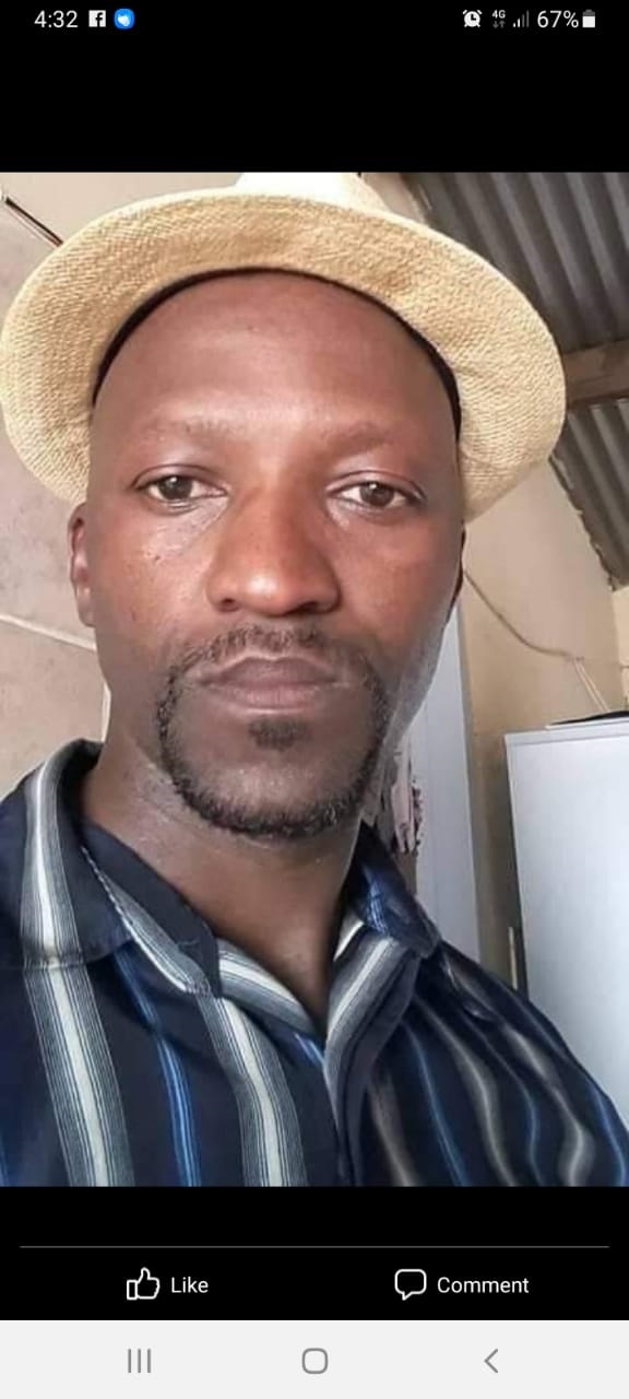 Hawks team in Bloemfontein appeals to the public to assist in tracing Keke Ndibe who can unlock the investigation into the robbery and murder of a police official