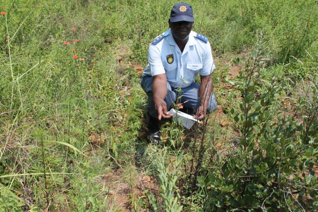 Namahadi Police are looking for community assistance with identifying a dismembered body that was found in the forest along Sekoto River