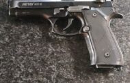 SAPS Devon members foil a truck hijacking attempt and recover an unlicensed firearm