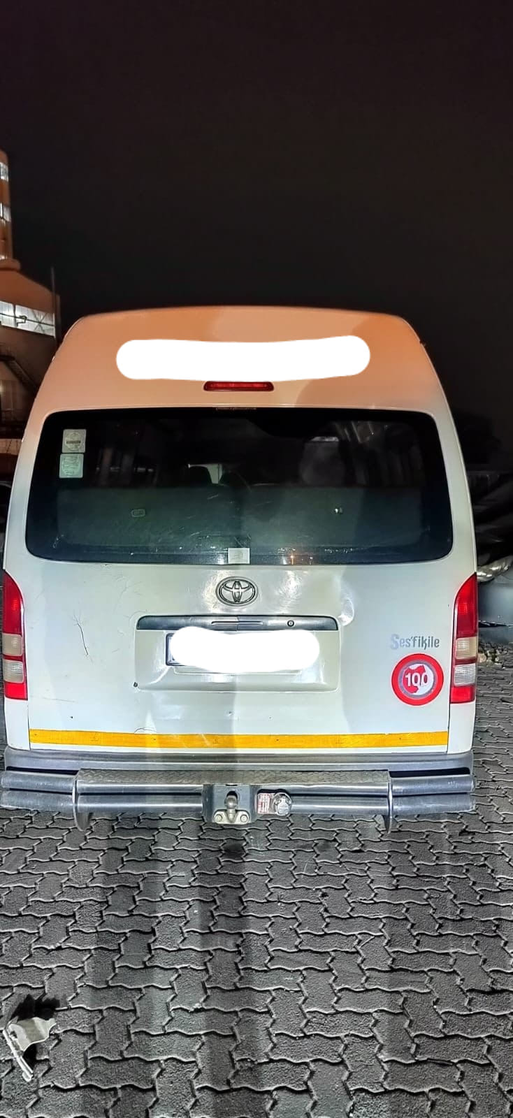 Suspects nabbed in possession of a hijacked minibus and an unlicensed firearm in the Johannesburg inner city