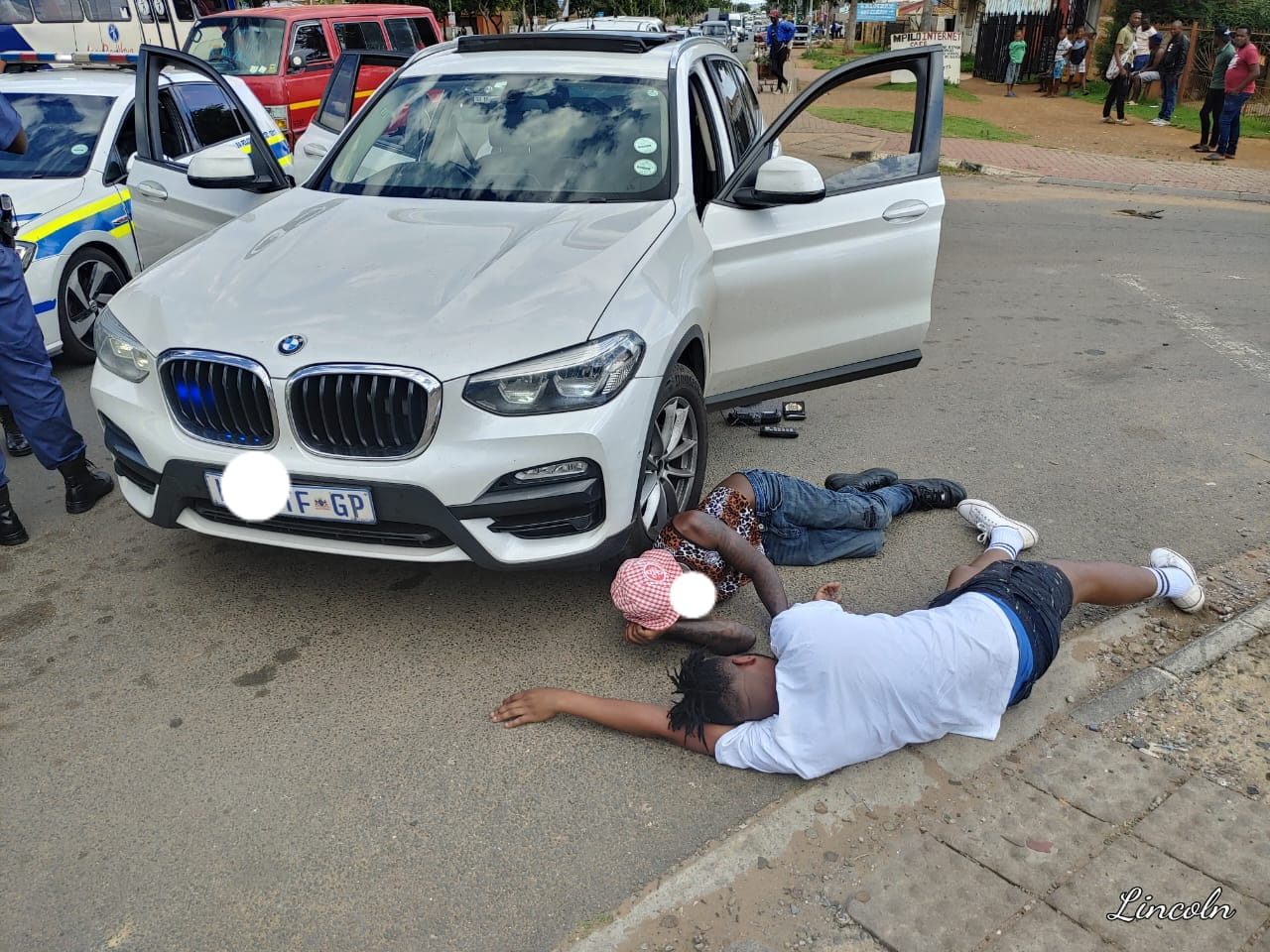 Two suspects nabbed in possession of a suspected stolen JMPD vehicle and impersonating a police officer