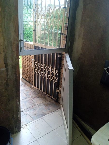 Housebreaking at a house on Blueberry Road in Brindhaven KZN