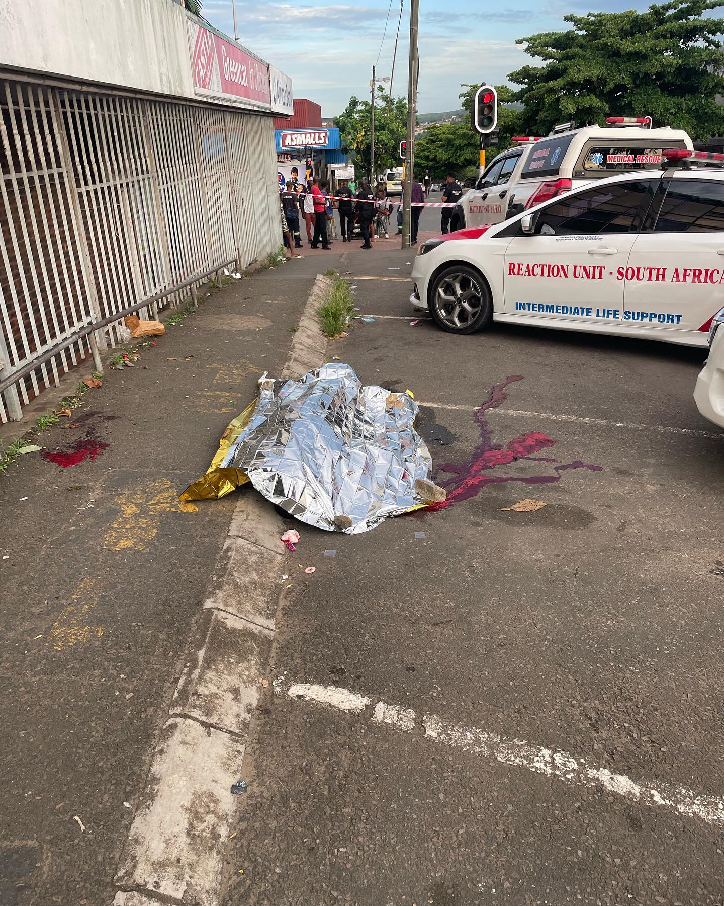 Unidentified man fatally stabbed in Verulam CBD