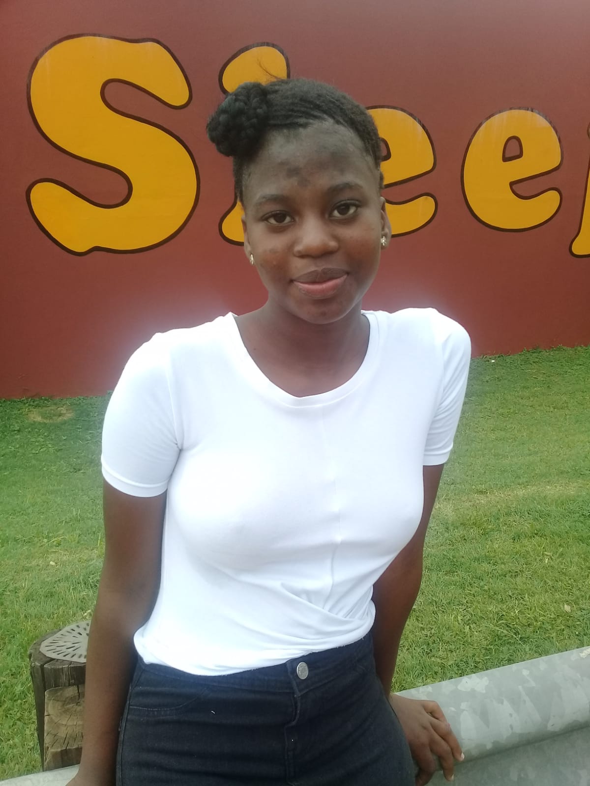 Police in Lebowakgomo request public assistance in locating a missing teenage girl